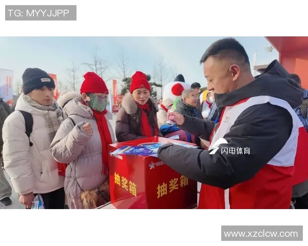 2025年全国大众爬山健身大会(江西崇义站)开幕 2025年全国大众爬山健身大会(江西崇义站)开幕