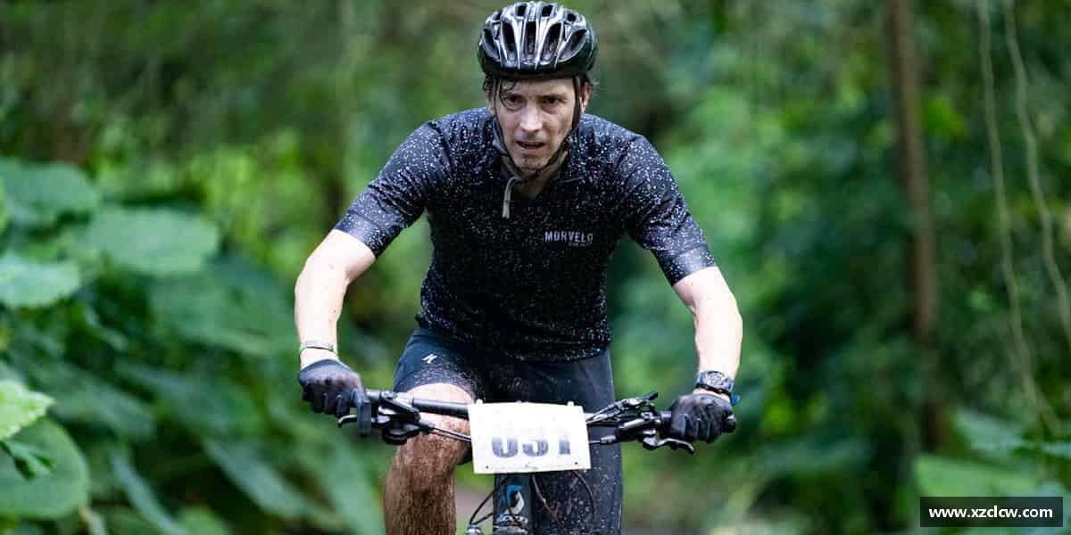 奋斗拼搏，走向成功的每一步。